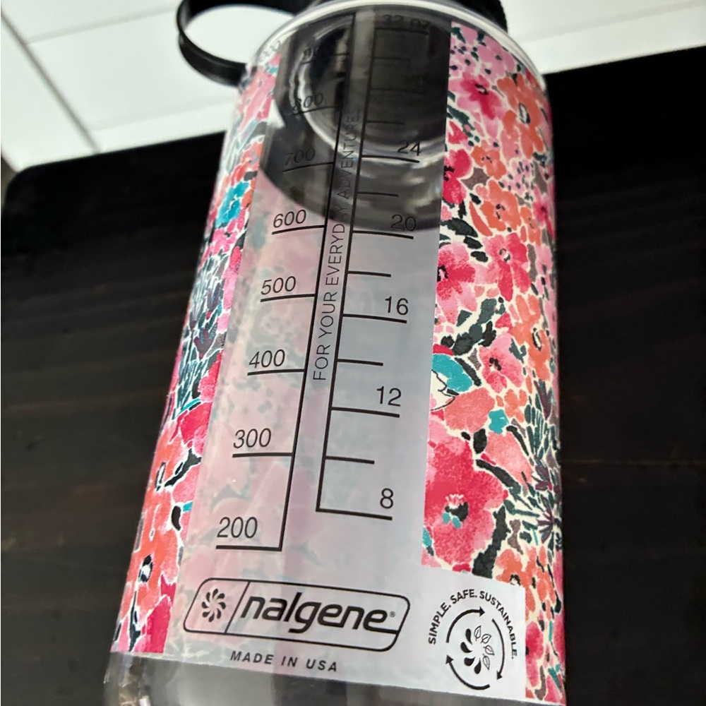 NWOT LL Bean x Summersalt Nalgene Floral Water Bottle - Picture 4 of 4